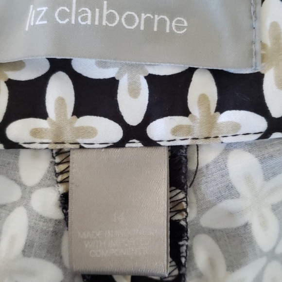 Liz Claiborne sloan print shorts - Picture 5 of 6